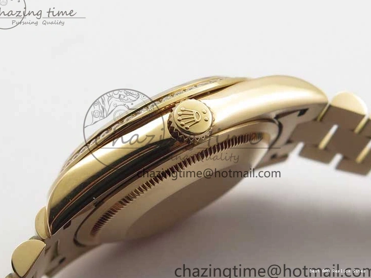 AAA Replica Watches on President A 2689 BP White ComfortFit Crystal Crystal Marker MOP RG Best Edition 128235 Dial Day-Date Bracelet RG 36mm 1218